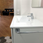 Piso de cortesía - lavabo